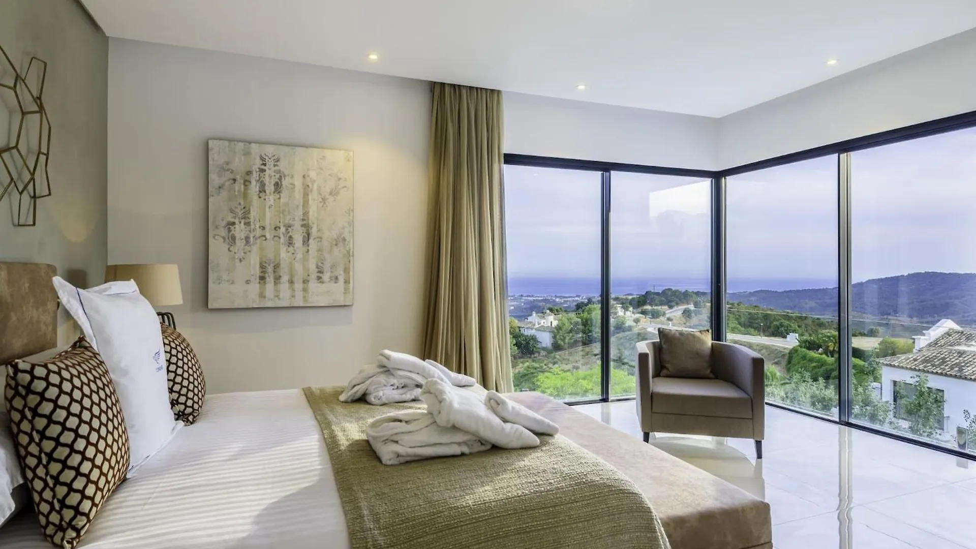 Villa Benahavis 0*,  Spain